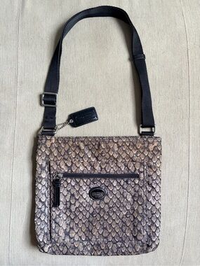 EUC Coach Snake Print Swingpack Crossbody Bag